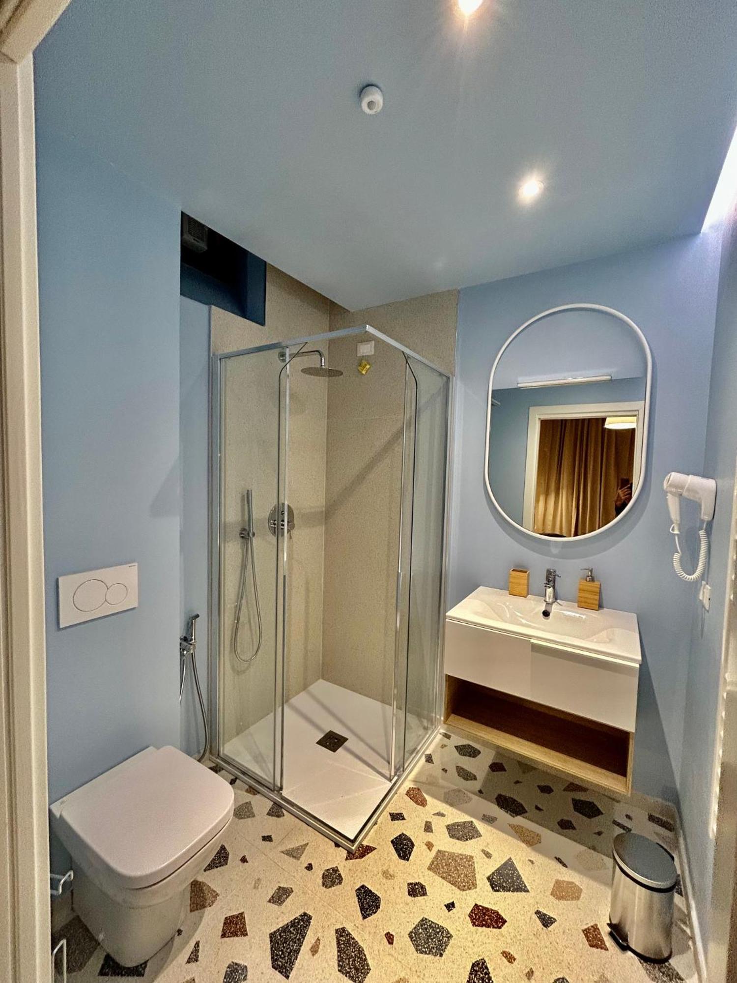 Farini Suites Wi-Fi Венеция Экстерьер фото